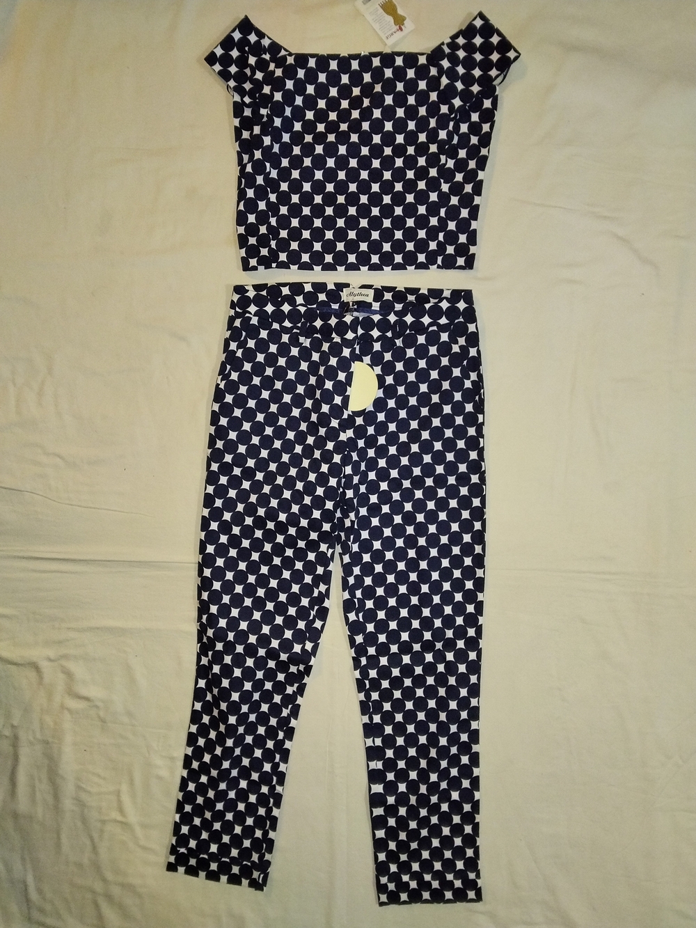 Splendid Navy and White Circle-Print Skinny Pants